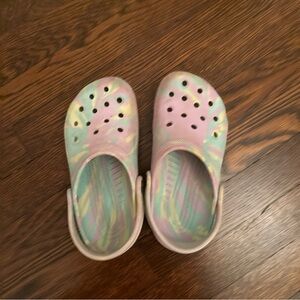 CROCS Kids Water Shoes in Pink and Green
